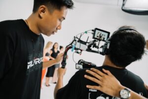 Film Roxx on Set