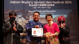 Aditya Ryandana receiving the award at JWTFF 2026